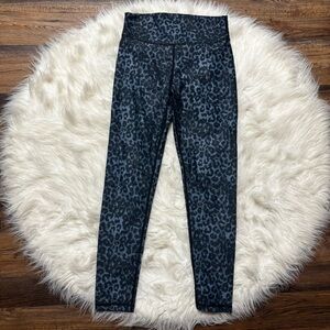 Zyia Leopard Scrunch Butt Ruched Butt Leggings size 6/8